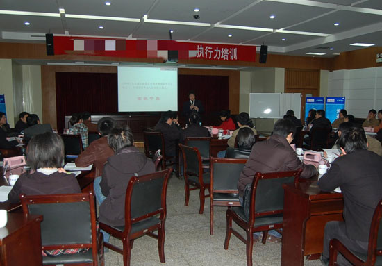 東風(fēng)汽車納米科技（襄陽）有限公司